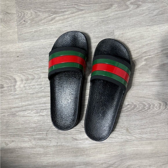 Gucci Slides - Picture 1 of 3